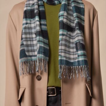 ❤お得なお品❤クリーニング済み カシミヤマフラー ブルーｘライトブルー エルメス HERMES（ブルー・ネイビー/青色系）のフリマアイテム一覧